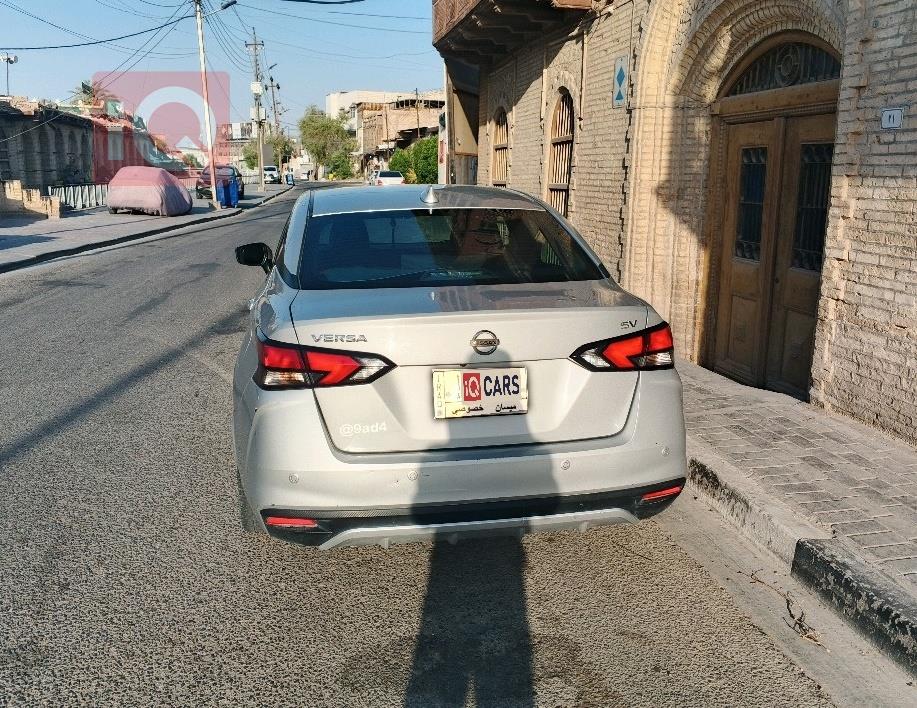 Nissan Versa